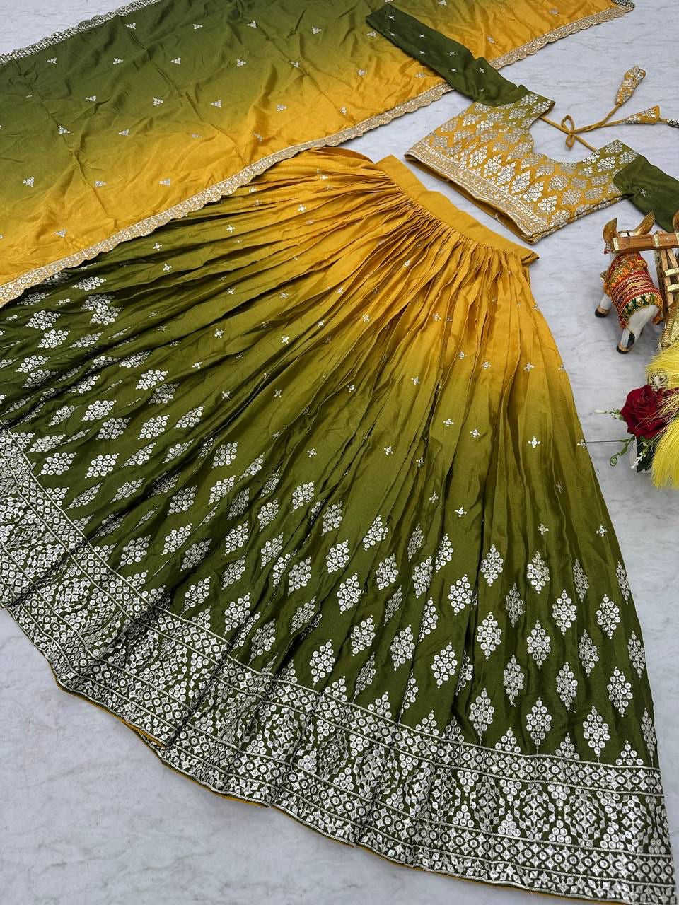 Lehenga jaune & vert