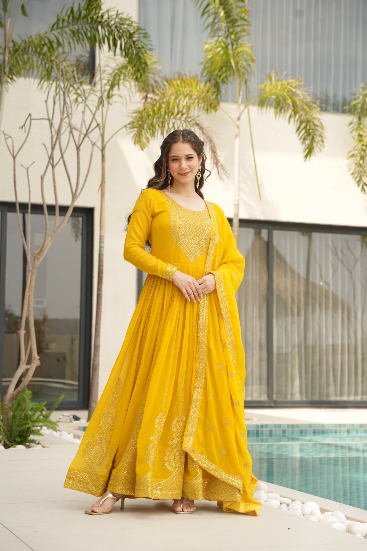 Robe jaune & doré