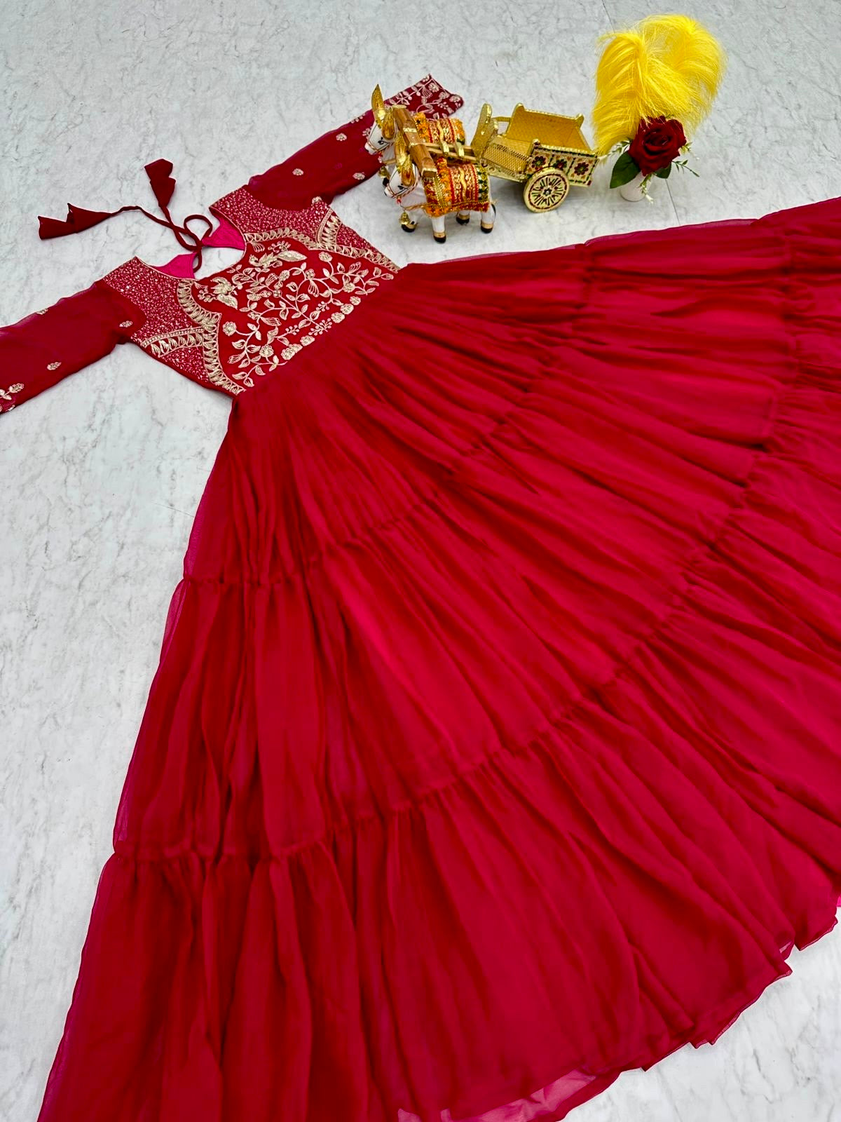 Robe indienne rouge & doré