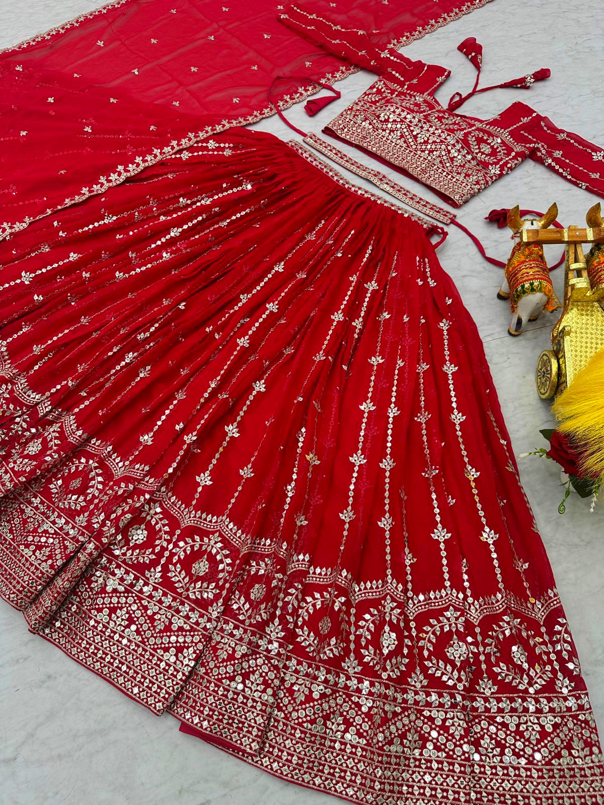 Lehenga rouge & argenté