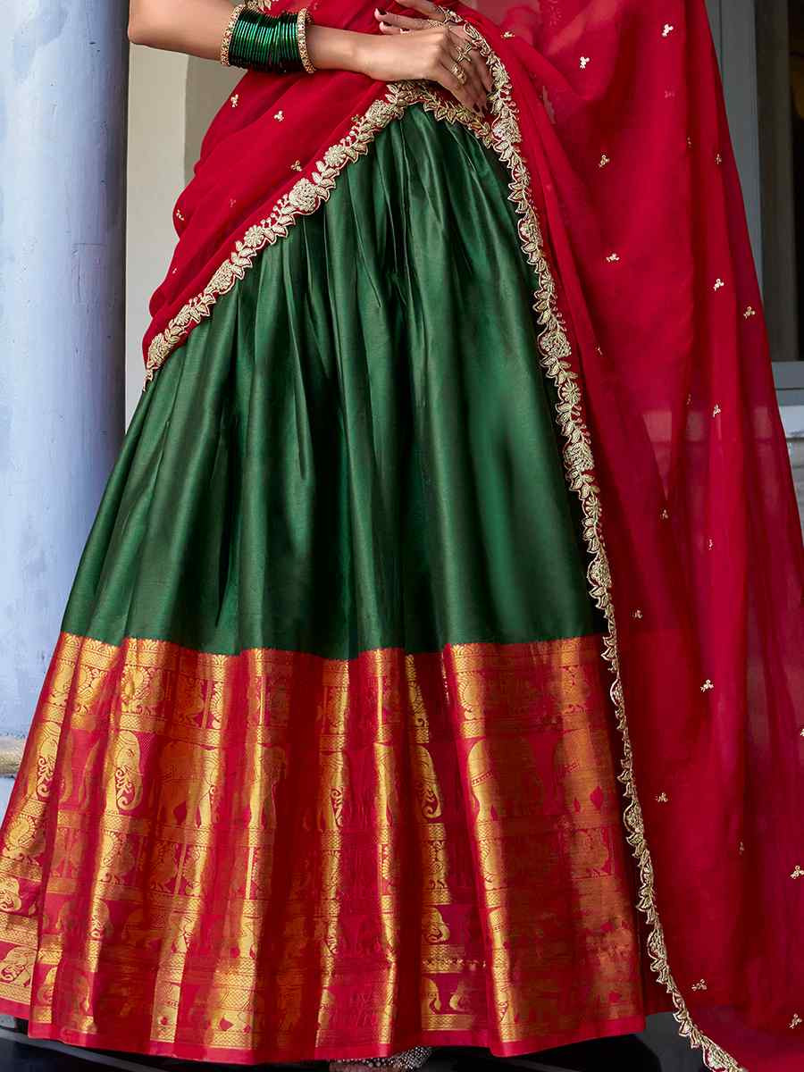 Lehenga vert, rouge & doré