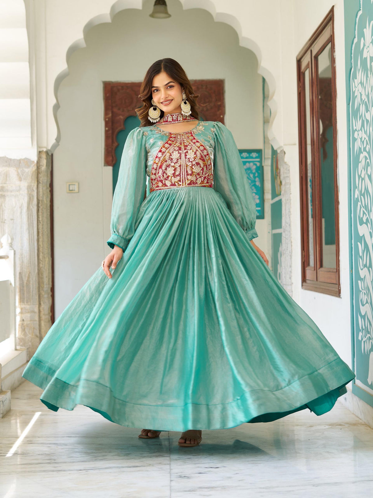 Robe vert d'eau & rouge