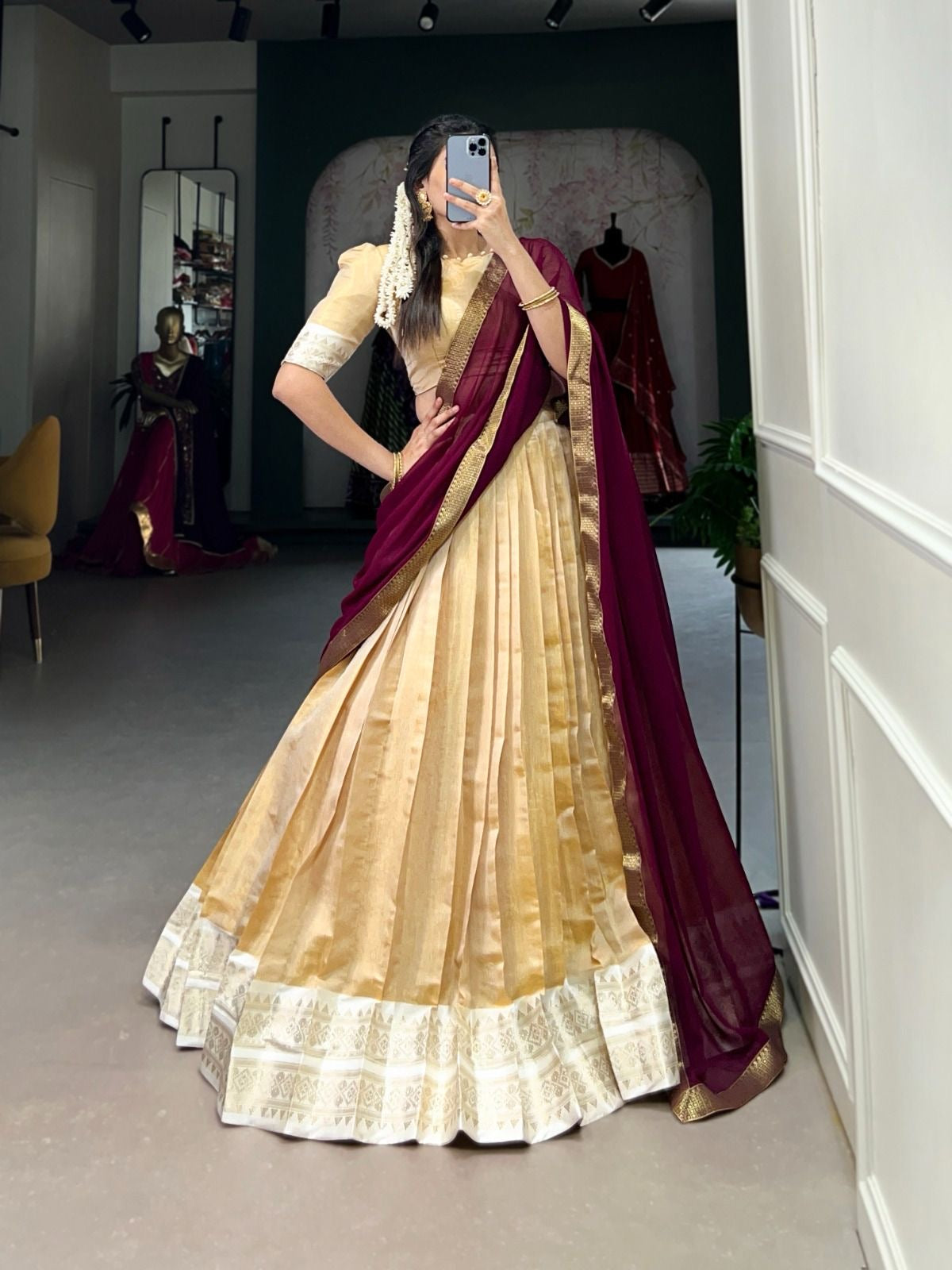 Lehenga beige & blanc
