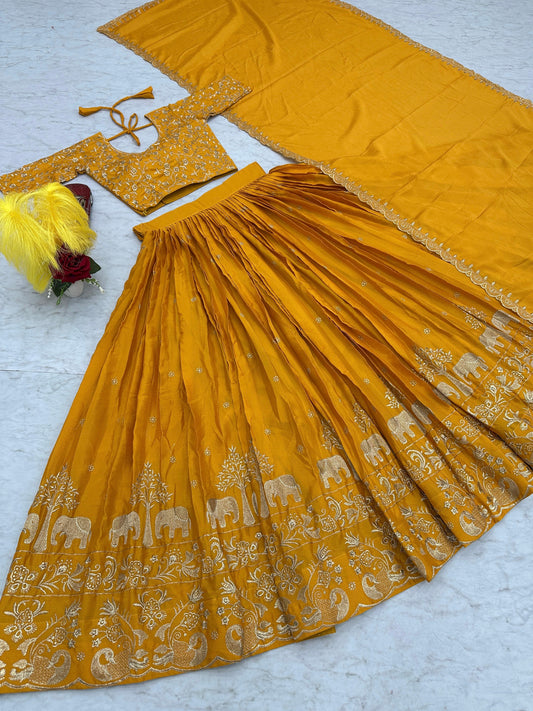 Lehenga jaune & doré