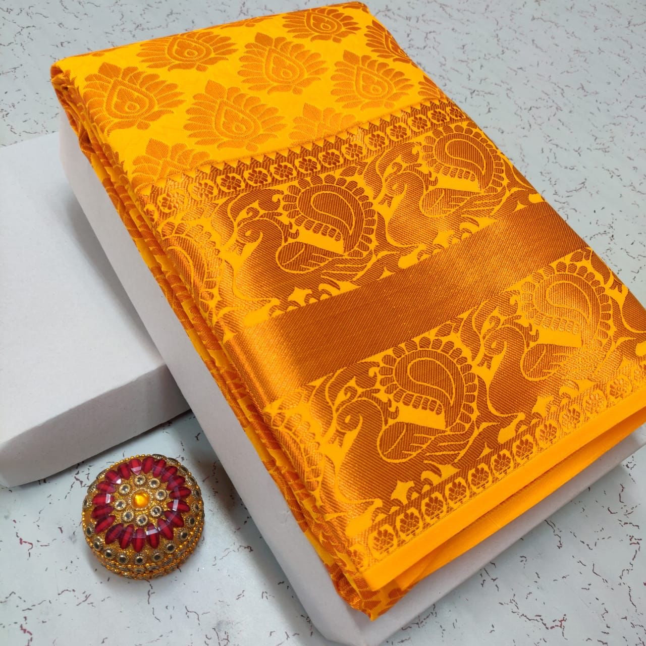 Saree kanchipuram jaune & doré