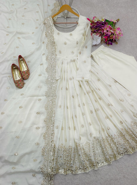 Robe indienne blanc & doré