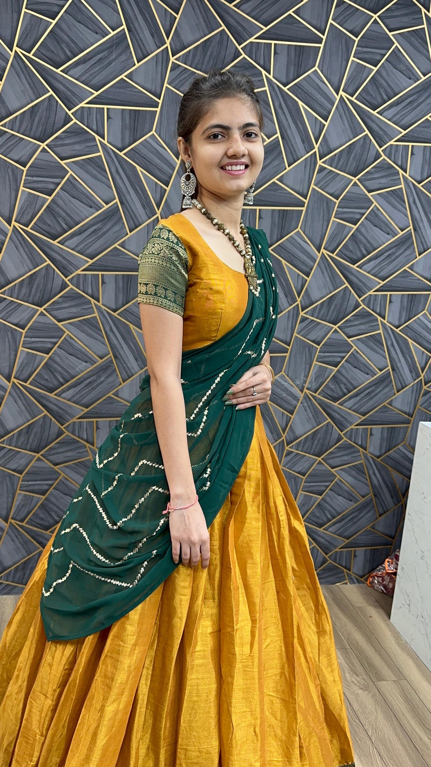 Lehenga jaune & vert