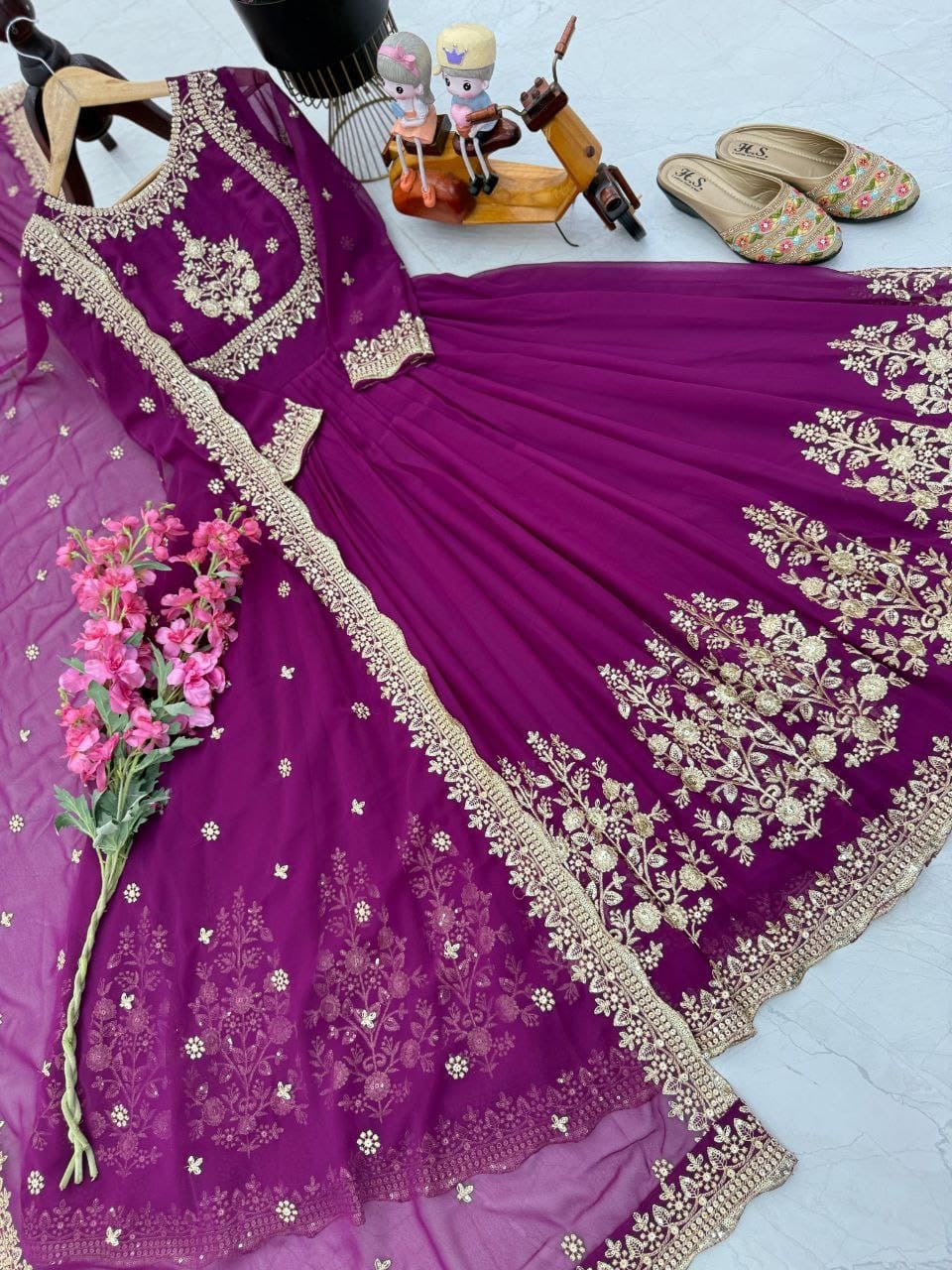 Robe mauve & doré