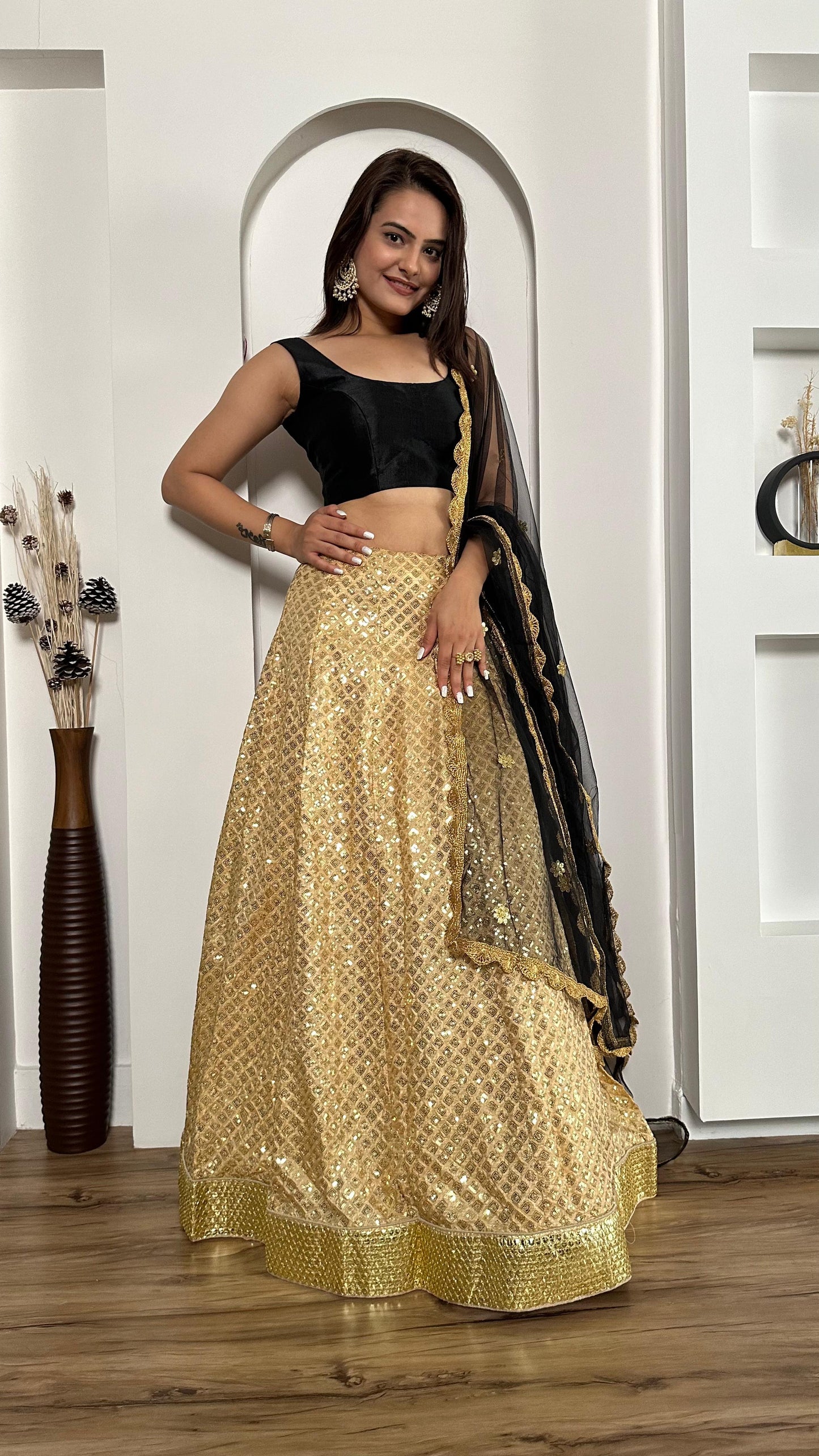 Lehenga noir & doré