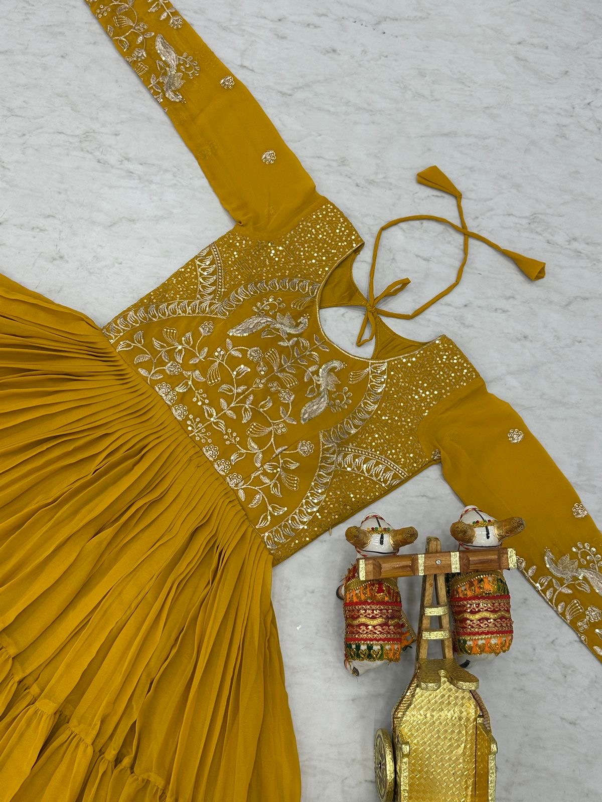 Robe indienne jaune & doré