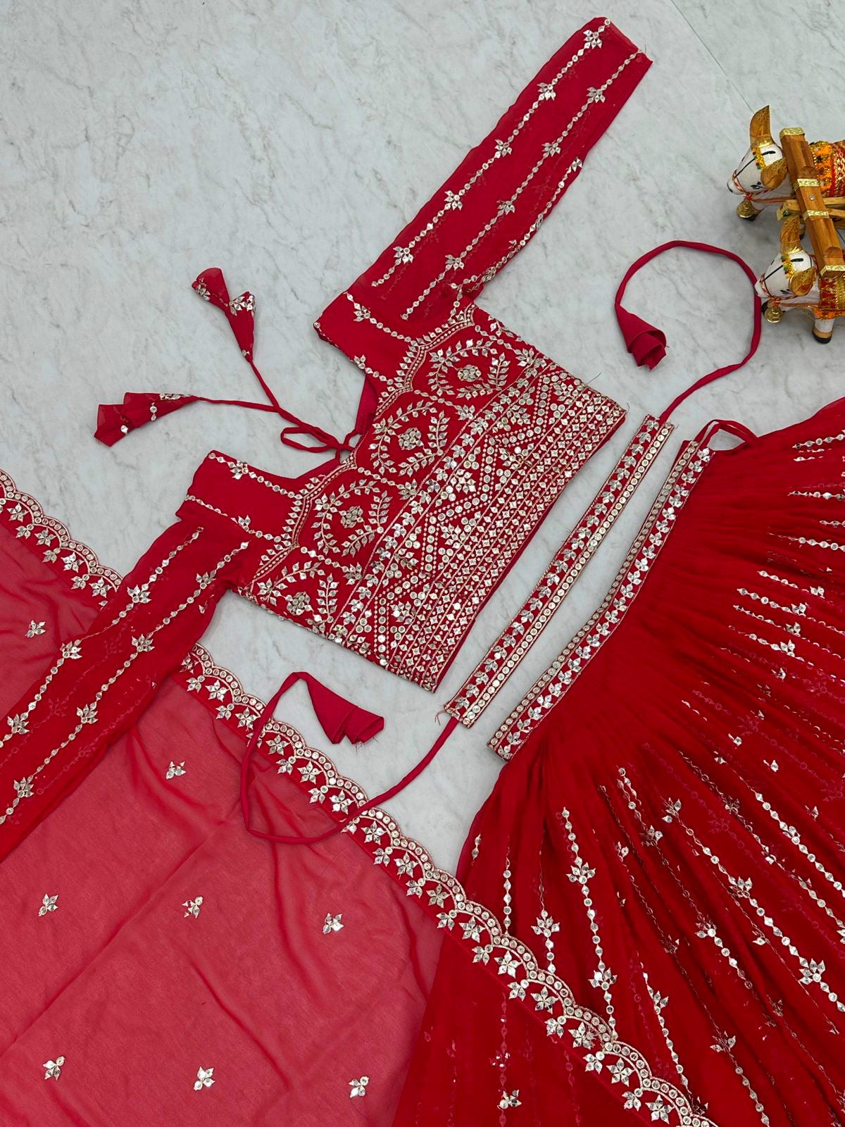 Lehenga rouge & argenté