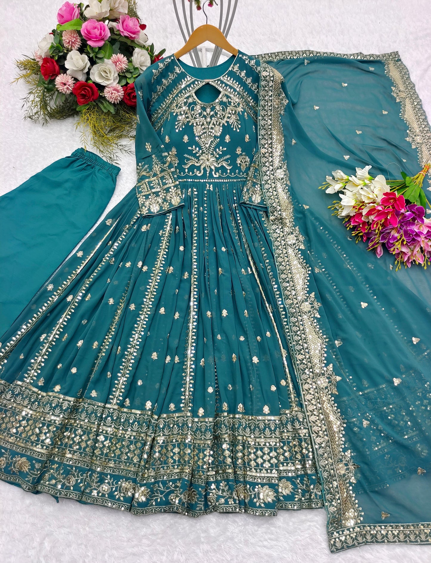 Robe indienne bleu & doré