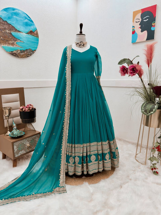 Robe indienne bleu & doré