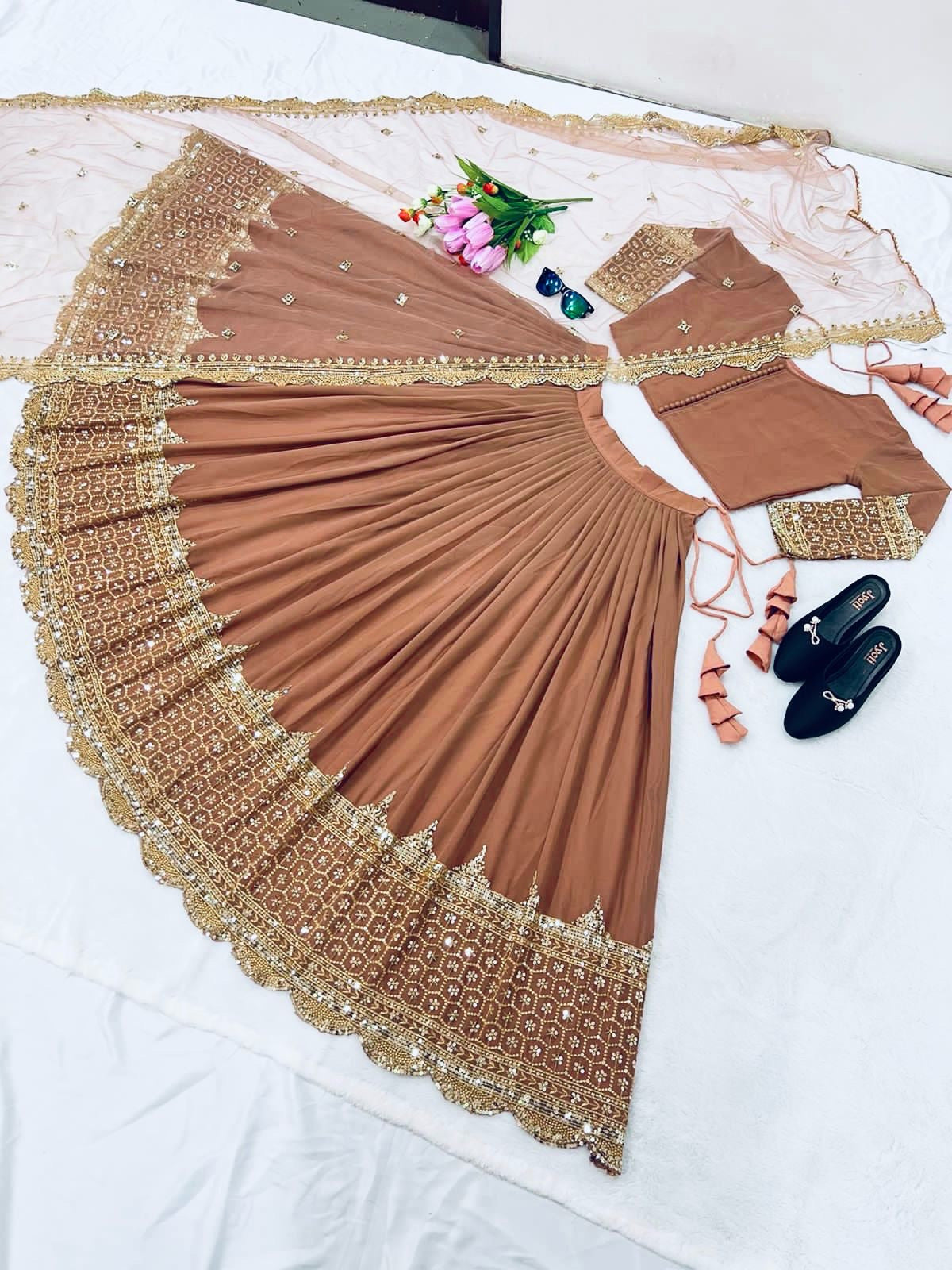 Lehenga marron rosé & doré