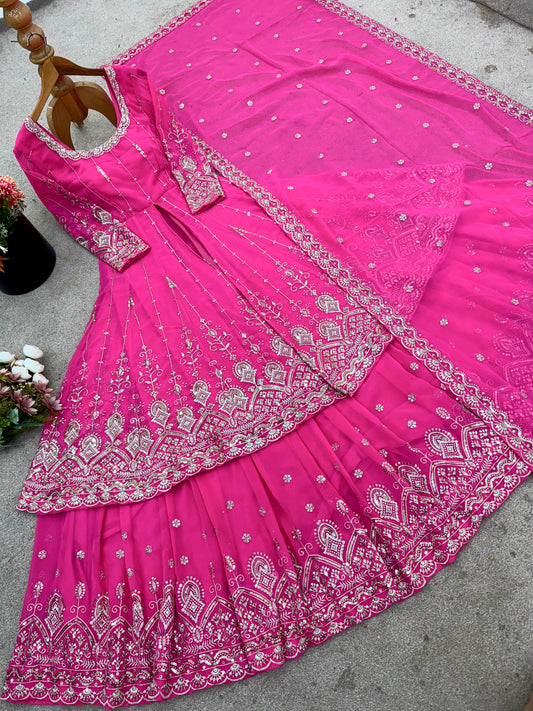 Ensemble haut, jupe, écharpe rose fluo & doré