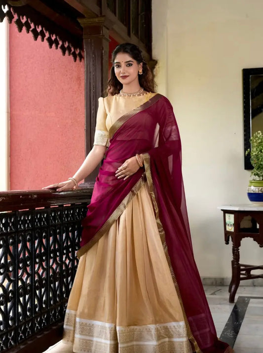Lehenga beige & blanc
