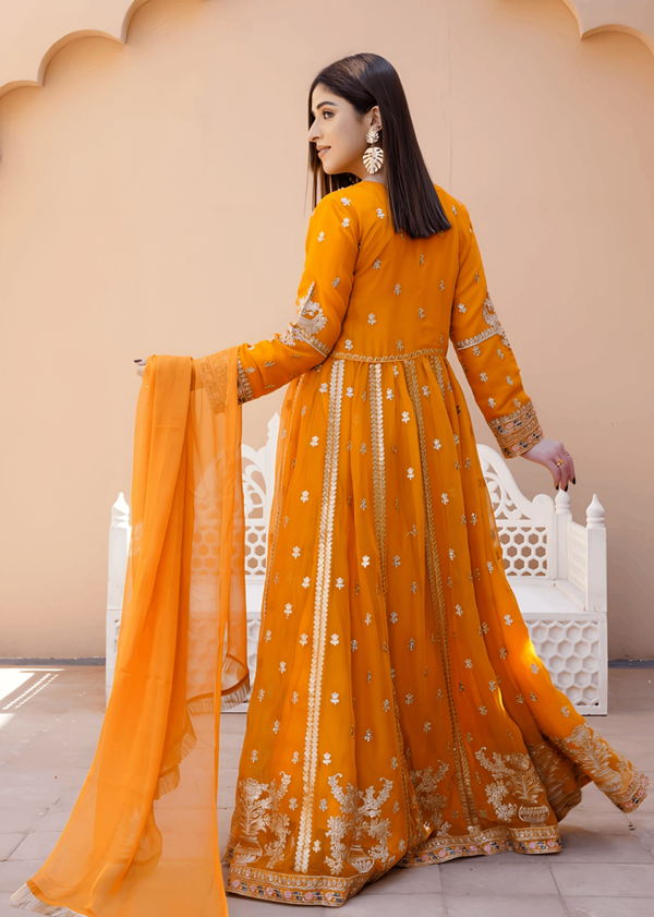Robe jaune moutarde & doré