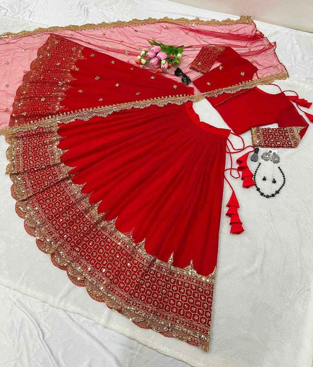 Lehenga rouge & doré