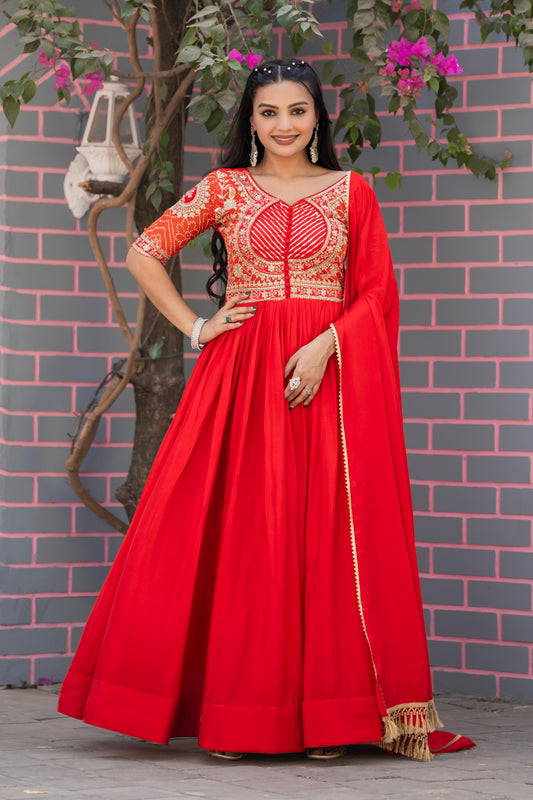 Robe indienne rouge & doré