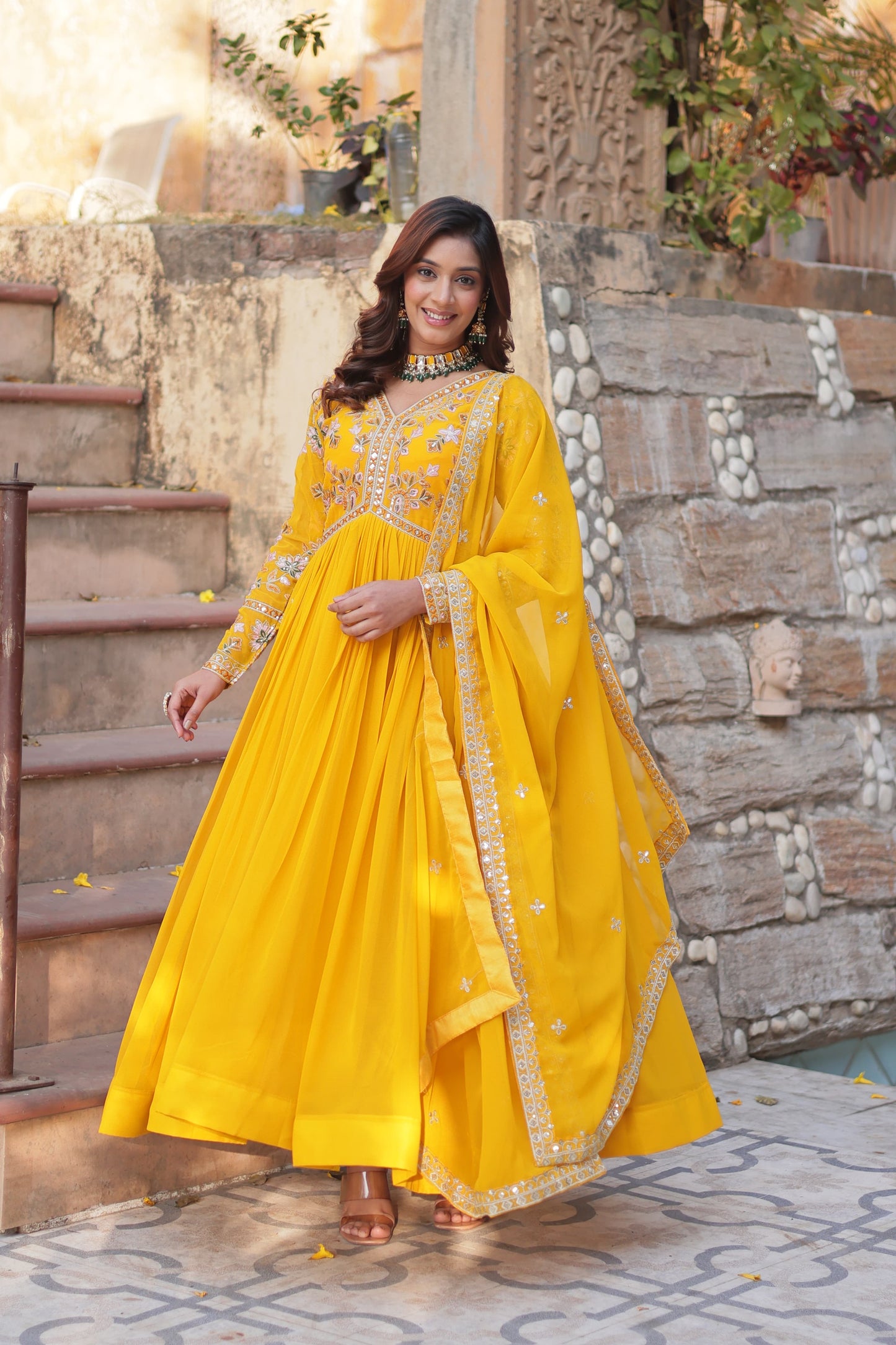 Robe jaune & doré