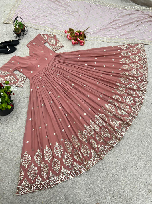 Robe rose & doré