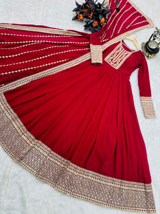 Robe indienne rouge & doré