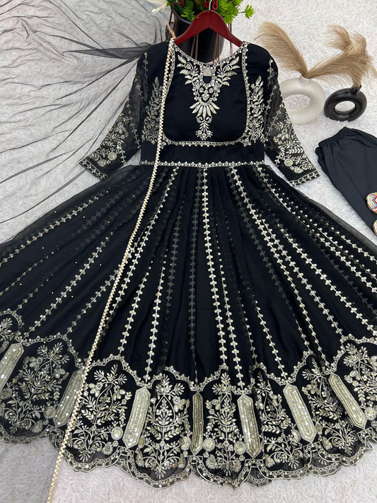 Robe indienne noire & doré