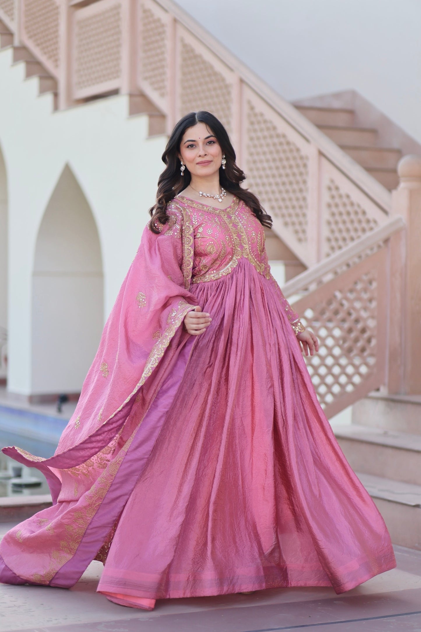 Robe rose & doré