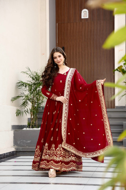 Robe bordeaux & doré