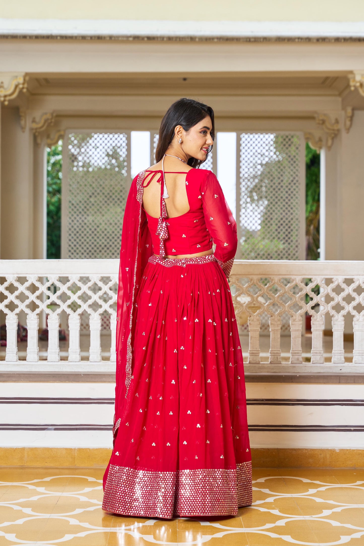 Lehenga rouge